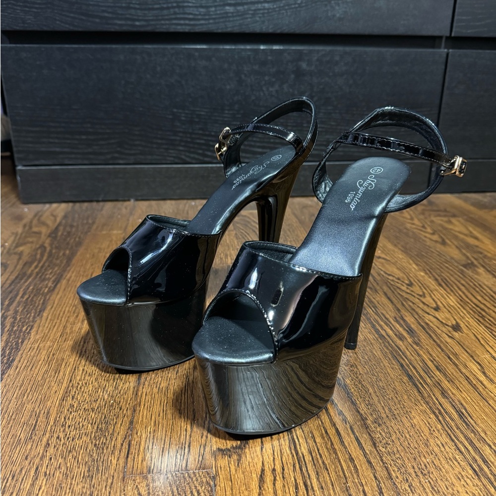 Pleaser Reps Like New!
